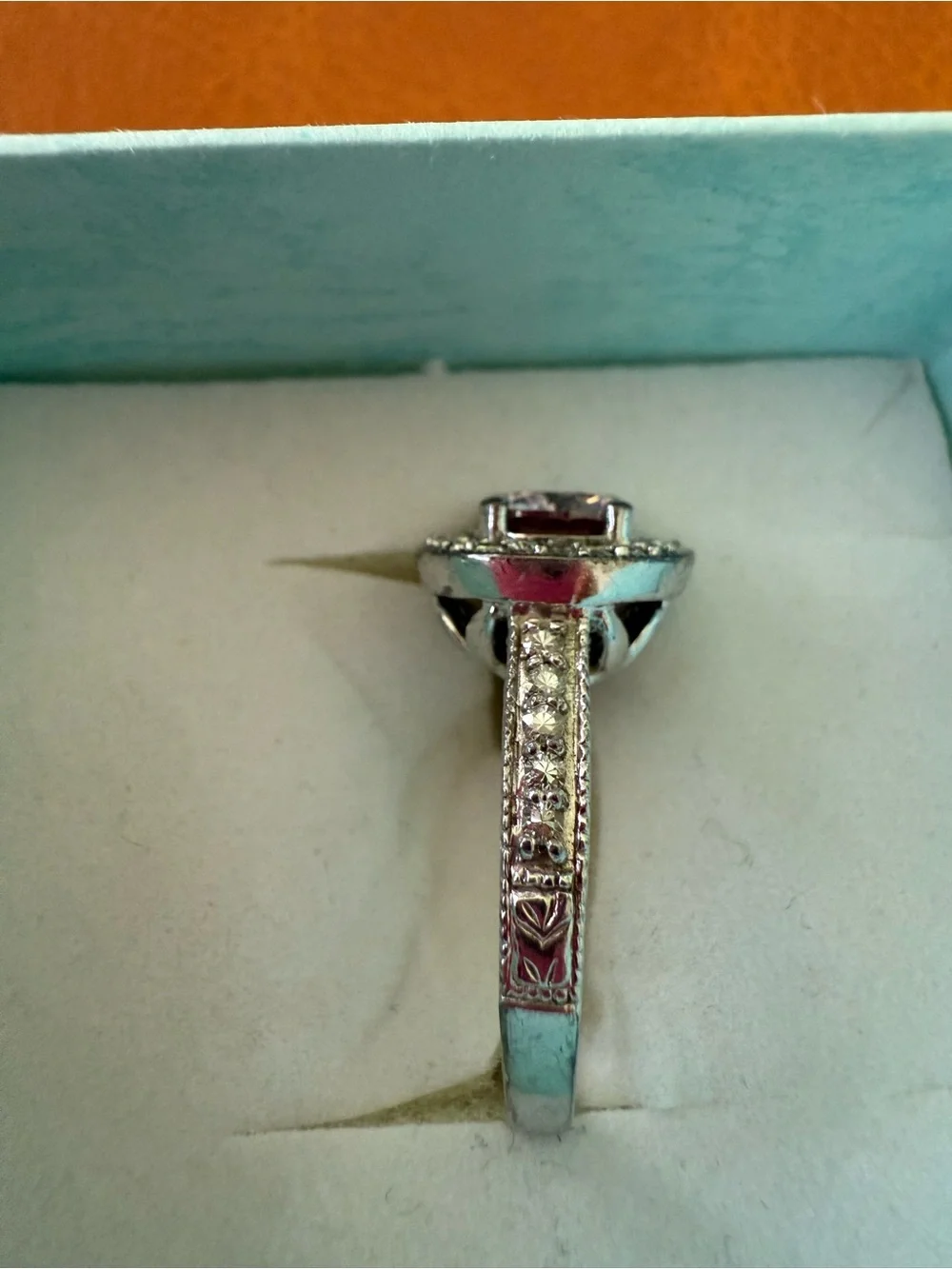 925 Sterling Silver Round Ring - size 7